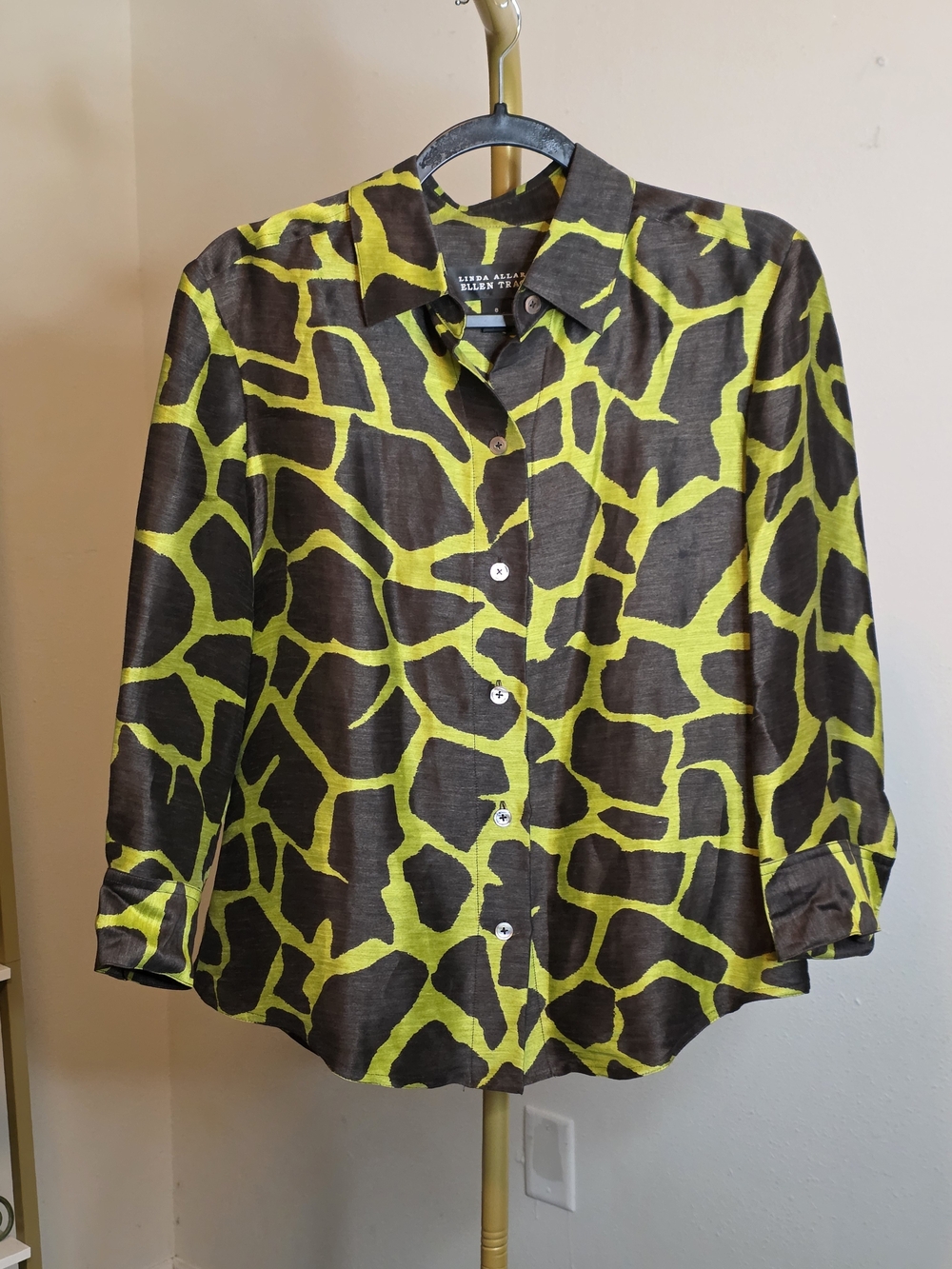 Ellen Tracy Brown and Lime Green Abstract Print Button-Up Top